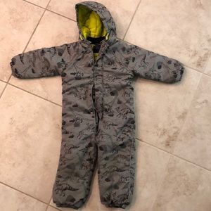 Boys snow suit in EUC